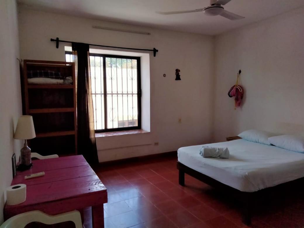 Casa De Ines Y Victoria Hotel วัลลาโดลิด ภายนอก รูปภาพ